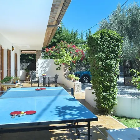 Villa Volanti *